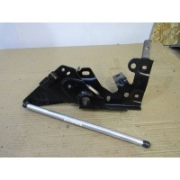 Петля крышки багажника левая Audi A7 4G 2016 4G8827857S