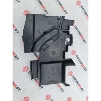 Крепление блока предохранителей Volkswagen Touareg 2008 7l0937555a