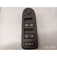 Кнопка стеклоподъемника переднего левого Peugeot 308 1 2011 96644915XT