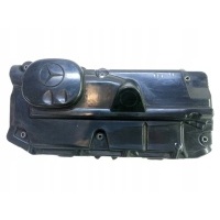 Крышка клапонов a6110163224 daimlerchrysler 313