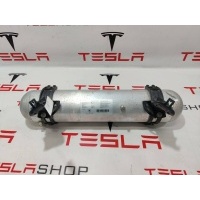 Ресивер пневмоподвески Tesla Model S 2014 6006408-00-B,1013834-00-D