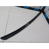 Уплотнитель стекла двери VAG Touareg (2002 - 2010) 7L0837471B