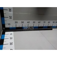 Накладка стекла переднего левого Toyota RX 300/330/350/400h (2003 - 2009) 6817248032