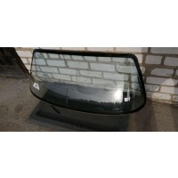стекло заднее Nissan Sunny N14 1992
