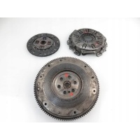 колесо маховик mazda premacy 1.8 320003010
