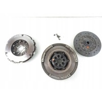колесо двухмассовый mazda 6 ii 2.2 mzr - cd r2a116410a