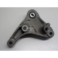 Кронштейн опоры КПП GM Tracker (1998 - 2008) 96983905