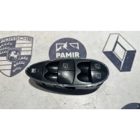 Блок управления стеклоподъемниками Mercedes E/W211 2002-2009 A21182136797167