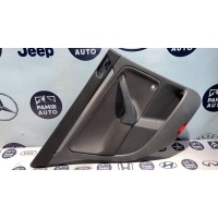 Обшивка двери задняя Volkswagen Golf/5 2003-2009 1K6867211EMTRN