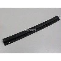Уплотнитель капота VAG Superb (2008 - 2015) 3T0823735