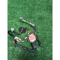 корректор фар Toyota Kluger V MCU25 2004.08 8940748030