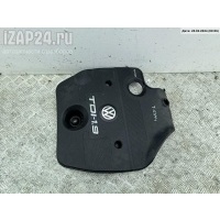 Накладка декоративная на двигатель Volkswagen Bora 1998 038103925E