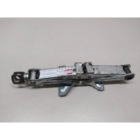 Домкрат Suzuki Splash (2008 - 2015) 8991372KV0