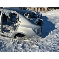 четверть RENAULT Logan 2 5S 2024 760334617R