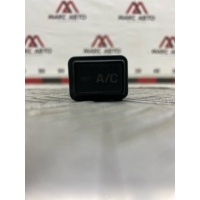 Б/У кнопка кондиционера Toyota Rav4 (1) SXA11G 1994 (1994-2000) 158086, <strong>-Б/У Детали сняты с АВТОМОБИЛЯ</strong>