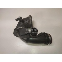 Патрубок воздушного фильтра Mercedes Benz W205 2014 6510903542