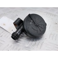 Клапан вентиляции картерных газов Volkswagen Polo 4 (2001-2009) 2005 03D103765D,03D103765F