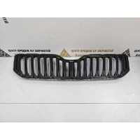Решетка радиатора Skoda Yeti 1 5L6 Рестайлинг 2013-2018 69X105-2