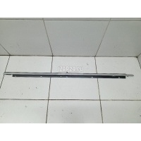 Накладка стекла переднего правого VAG A6 [C6,4F] (2004 - 2011) 4F0853284G2ZZ