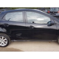 Mazda 2 07 - порог правая обшивка отправка боковое