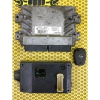 Блок управления Nissan Almera 2015 8201309278