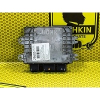 Блок управления двигателем Nissan Qashqai J10E 2008 MEC93-620 B1