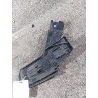 Кронштейн крепления бампера L , ПЕРЕДНЕЕ , С КРЫЛА. Volkswagen Passat B5 2003 3B0807183E