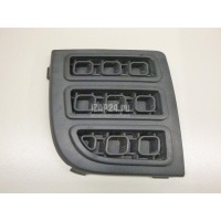Решетка в бампер правая Ford Fusion (2002 - 2012) 1388479