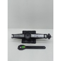 Домкрат мерседес а класса w168 w169 a1685830715