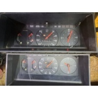 Спидометр часы volvo 240 245