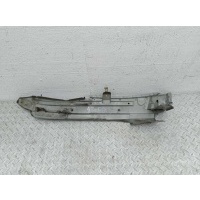 Кронштейн крыла Audi Q7 (4LB) рестайлинг 2009 - 2015 2011 4L0805175,