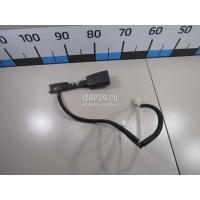 Ответная часть ремня безопасности Toyota Corolla E12 (2001 - 2007) 7323012740B0