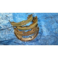 колодки ручного тормоза NISSAN DUALIS KNJ10 44060CY025