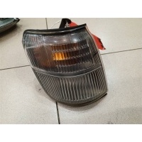 Указатель поворота правый Mitsubishi Pajero, Montero 2 1991-2004 1992 MB831080