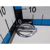 Эмблема на крышку багажника Nissan Navara (D40) (2005 - 2015) 90891EB360