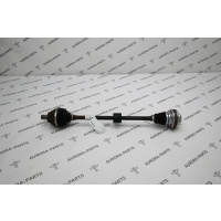 Привод переднего колеса RH Audi Q3 8U 2011 5N0407766J