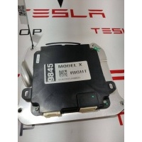 Блок управления двери Tesla Model X 2018 1050183-00-E