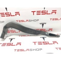 Воздуховод Tesla Model X 2018 1064062-00-A,1057205-00-A