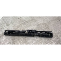 Кронштейн накладки на порог правый BMW 5 серия G30/G31 2019 51777387346