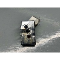 Замок двери передней правой Audi 80 B4 1994 893837016D