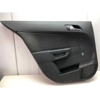 обшивка двери Opel Astra H 7231228