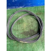 уплотнитель багажника Opel Astra H 13114514