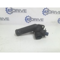 фланец охлаждения Volkswagen T4 ACV AJT 074121133D