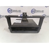 Ящик передней консоли Volkswagen Golf, Jetta 5 Polo 1K0857058A
