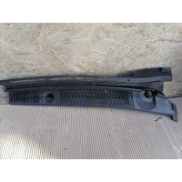 накладка жабо (дождевик) Mitsubishi Lancer Cedia MB893069
