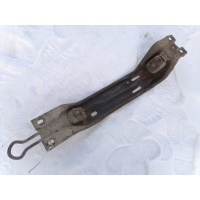 балка поперечная Ford Fiesta MK3 7217199