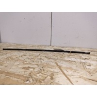 уплотнительная планка двери Nissan X-Trail T30 822848H300