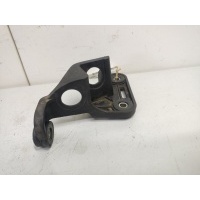 кронштейн троса мкпп Volkswagen Passat B6 1K0711789J, 5Q0711789A