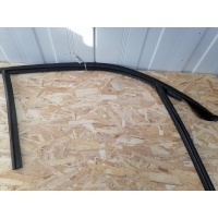 уплотнитель стекла двери BMW 1-Series E87 51337066614