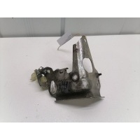 кронштейн двигателя Mazda 3 LF8B15310